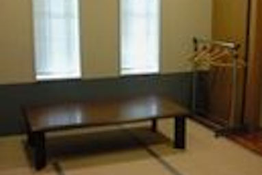 尼崎市立弥生ケ丘斎場控室